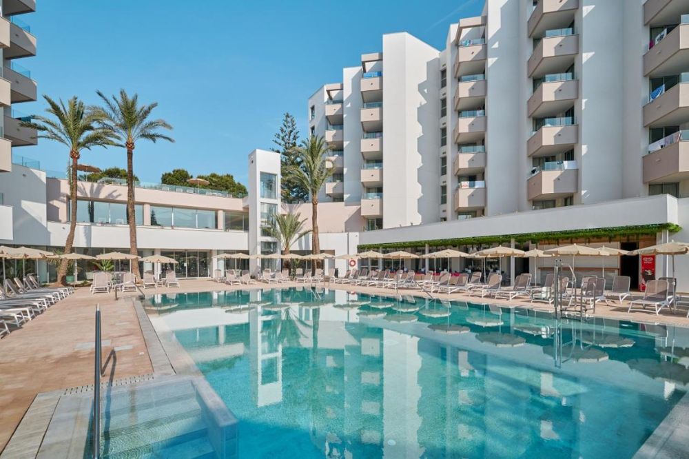 Hipotels Bahia Grande Aparthotel